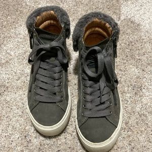 UGGS High Top Sneakers
